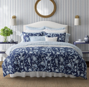 lot 71 image: 7PCS FullQueen Laura Ashley Comforter Set, Cotton Reversible Bedding Set