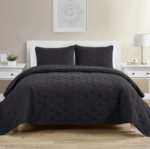 lot 471 image: 3PCS King Size VCNY Home Kaleidoscope Grey Geometric Quilt Set