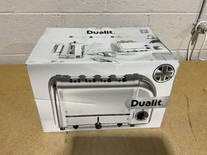 lot 51 image: Dualit New Generation Classic 4-Slice Toaster