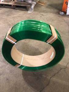 lot 63 image: Vevor Packaging Polyester PET Strapping Roll 4,000 ft. Length X 0.63 in. Width X0.03 in. Thickness . 992 lbs., Green  Customer Returns See Pictures
