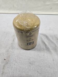 lot 51 image: CAT 1R-0713 Oil Filter Advanced High Efficiency