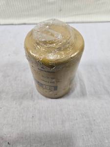 lot 59 image: CAT 1R-0734 Oil Filter