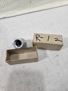 lot 69 image: Lot of 5 Flow Control Valve R-12