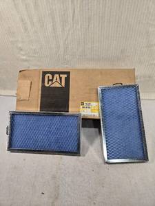 lot 76 image: CAT Filter 185-8154