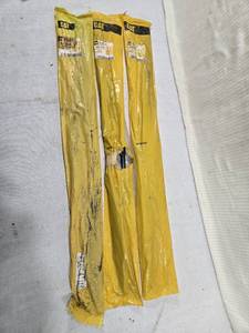 lot 87 image: Caterpillar Blades 6V-7419 Lot