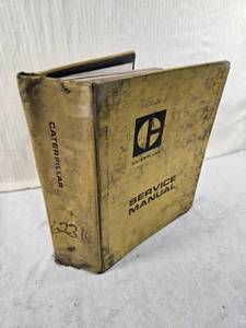lot 95 image: Caterpillar Service Manual 623B Scraper