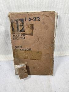 lot 170 image: Caterpillar D6C Tractor Parts Book serial numbers 10K-22 and 91J6-UP