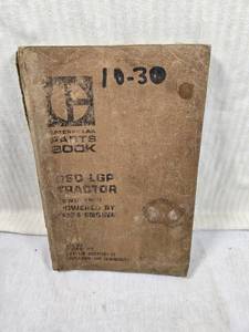 lot 172 image: Caterpillar D6D LGP Tractor powered by a 3306 engine Parts Book