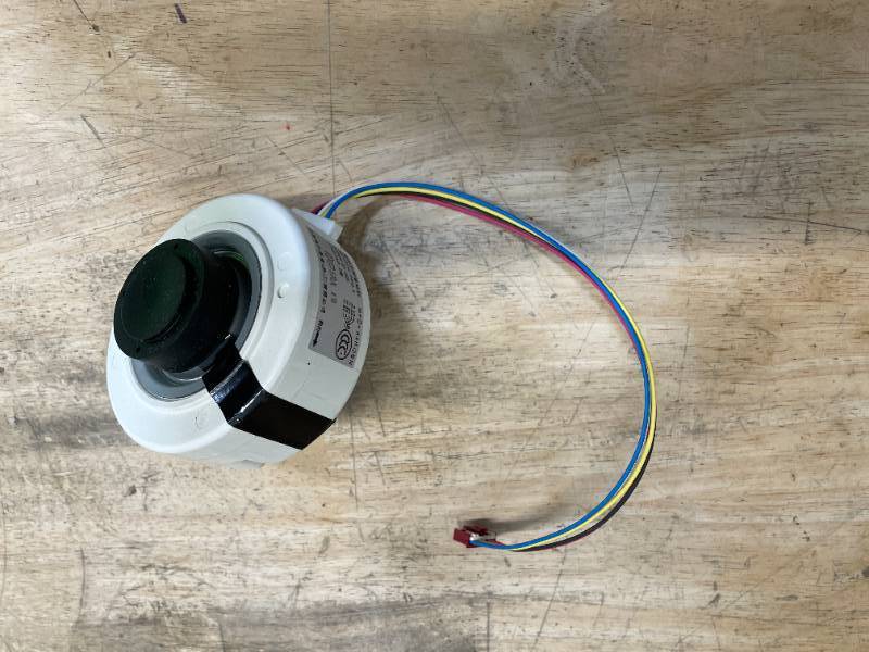 lot 136 image: Fujitsu General K9602783014 Brushless DC Indoor Motor