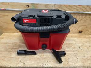 lot 172 image: Milwaukee 0910-20 M18 FUEL NEXUS 6 Gallon WetDry Vacuum (Tool Only)