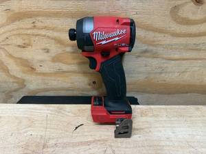 lot 49 image: MILWAUKEE M18 FUEL 18V Lithium-Ion Brushless Cordless 14 in. Hex Impact Driver (Tool-Only)