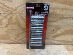 lot 59 image: 9pc Deep Metric Socket Set (0721254.50)