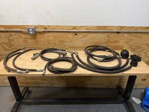 lot 62 image: Hydraulic Hoses  Various items