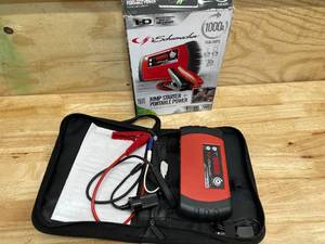 lot 188 image: Schumacher Electric 1000 -Amp 12 -Volt Portable Car Battery Jump Starter with Digital Display
