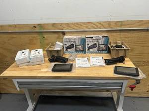 lot 215 image: Lot of Video Surveillance Cameras