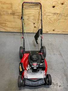 lot 236 image: Troy-Bilt TB100 21in. 140cc Briggs & Stratton Gas Push Lawn Mower