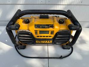 lot 10 image: DeWalt DC012 Work Site Charger and Radio
