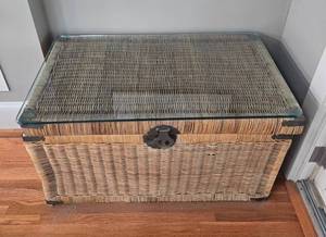 lot 71 image: Large Wicker Trunk with Glass Top