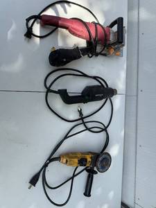 lot 137 image: Lot of 3 Power Tools Dewalt Angle Grinder, Wagner Heat Gun, and Biscuit Jointer