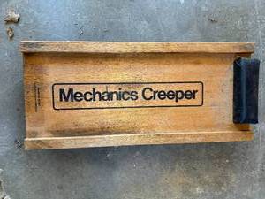 lot 146 image: Vintage Wooden Mechanics Creeper Model SC100 by Spartomatic Corporation