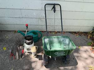 lot 156 image: Assorted Lawn Care Tools including Scotts Spreader