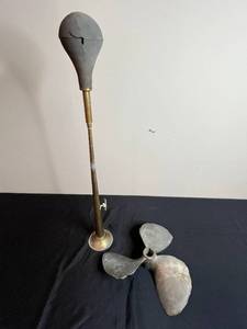 lot 200 image: Vintage Brass Horn and Metal Propeller