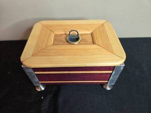 lot 232 image: Handcrafted Wooden Jewelry Box with Detailing - BOX ONLY Purple Bag NOT Included