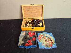 lot 250 image: Vintage Chess and Checkers with Wooden and Tin Boxes