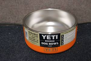 lot 11 image: New YETI dog bowl...
