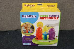 lot 14 image: BRIGHTKINDS SPINNING HYDRANTS TREAT...