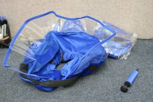 lot 16 image: 3 inflatable dog cone collars with ...