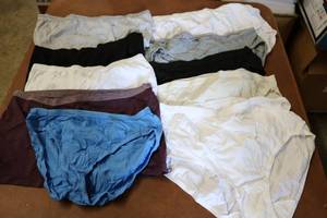 lot 73 image: 10 pairs of womens underwear sizes...