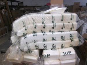 lot 190 image: Lot of foam trays great for crafts,...