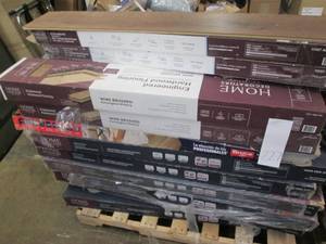 lot 227 image: Pallet of flooring, Most is laminat...