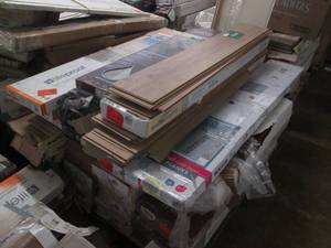 lot 232 image: Large pallet of assorted flooring, ...