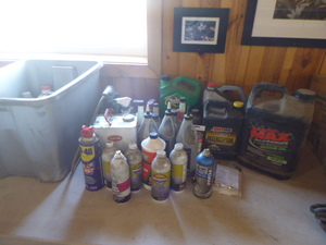lot 26 image: Large Lot of Garage Fluids