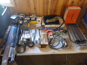 lot 30 image: AutomotiveGarage Items