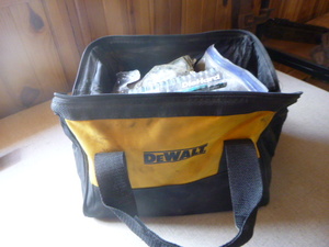lot 47 image: DeWalt Bag with Garage Tools