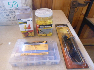 lot 54 image: Electrical Items