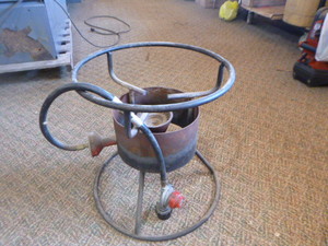 lot 79 image: Propane Turkey Fryer Base