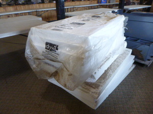 lot 86 image: 11 Pieces of Dryvit Insulation Board