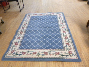 lot 132 image: Area Rug