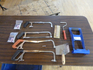 lot 153 image: Garage Items