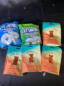 lot 54 image: T4 - Assorted Organic Vegobears and Lifesavers Mints Collection