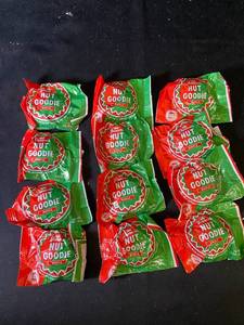 lot 58 image: T4 - 10-Pack Pearsons Nut Goodie Maple Candy Bars