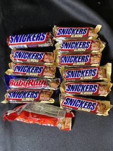 lot 80 image: B5 - Set of 9 Snickers Almond Candy Bars with Bonus Baby Ruth
