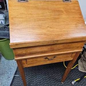 lot 1 image: Smaller 23 Wide Cabinet, Record Player Cabinet