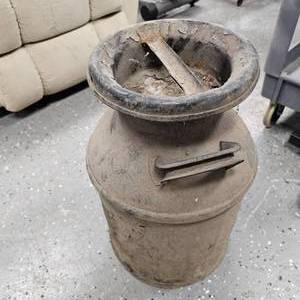 lot 30 image: Liberty Eagle Milk Can