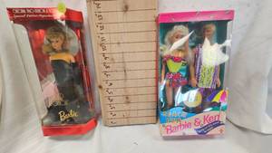 lot 17 image: Solo in the Spotlight Barbie and Beach Fun Ken and Barbie