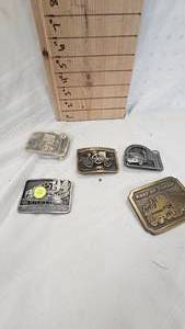 lot 23 image: Set of 5 Belt Buckles, Farmfest, Kenworth,Texaco, Keep on Truckin, and Albany Pioneer Days